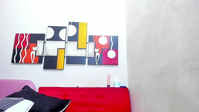 Mariana 16  online show from March 22, 11:31 pm