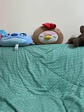 priyadevi17 online show from September 25, 8:48 pm