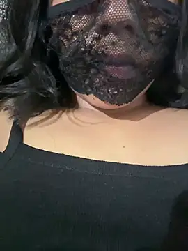 priyadevi17 online show from February 23, 4:39 am