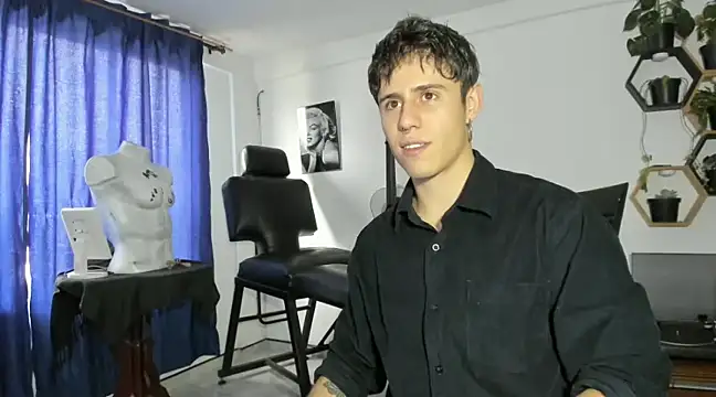 Antonello Vannucci online show from March 5, 10:21 pm