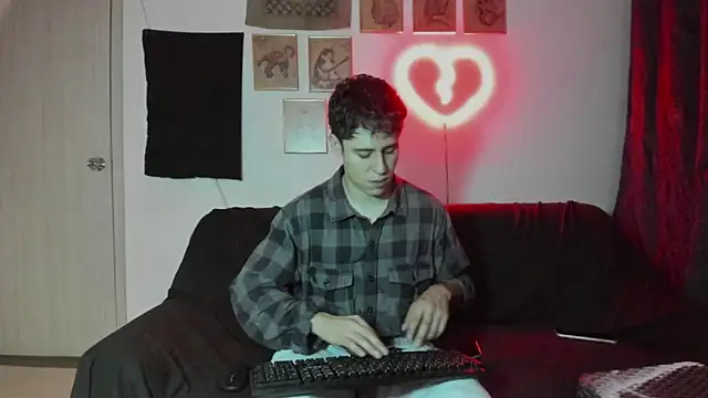 Antonello Vannucci online show from January 3, 1:46 pm