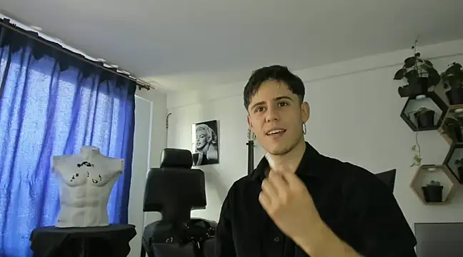 Antonello Vannucci online show from March 12, 6:32 pm