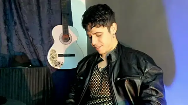 Antonello Vannucci online show from December 2, 7:43 am