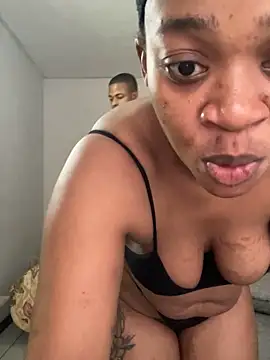 beverlyxxxx online show from November 11, 12:44 pm