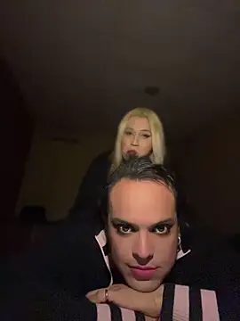 NikkelSofia online show from May 24, 11:32 am