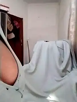 Damm Bobbies online show from July 2, 1:50 am