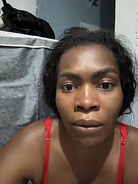 Snapshot of celeste_smmith_ chatting on March 22, 10:17 am celeste smmith online show from March 22, 10:17 am