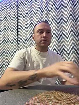  x x x x x x online show from January 3, 12:43 am