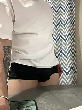  x x x x x x online show from January 8, 10:27 pm