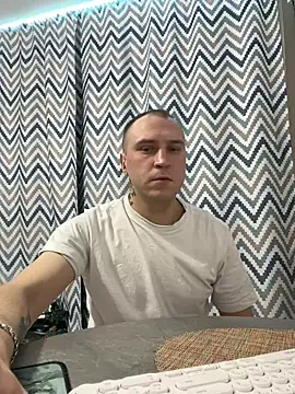  x x x x x x online show from December 30, 9:19 pm