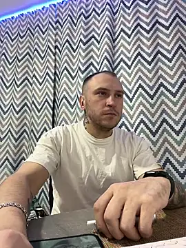  x x x x x x online show from December 28, 11:48 pm