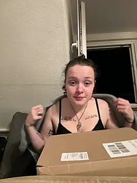 milabandolero online show from January 4, 7:13 pm