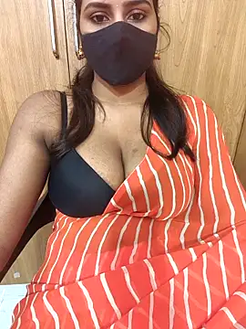 Snapshot of Mee_Neeharika chatting on October 25, 8:02 am Mee Neeharika online show from October 25, 8:02 am