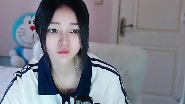 Snapshot of xiao-xiao-D chatting on March 8, 5:28 am xiao-xiao-D online show from March 8, 5:28 am