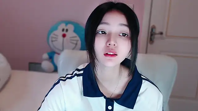 Snapshot of xiao-xiao-D chatting on March 8, 8:44 am xiao-xiao-D online show from March 8, 8:44 am