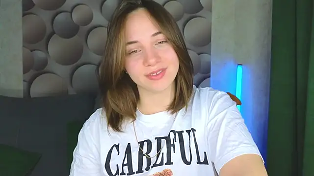 Cute smile sharon online show from February 18, 2:05 am
