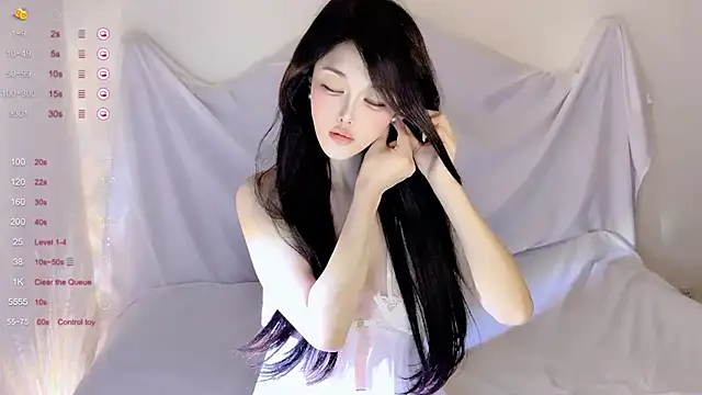 Irene--- online show from October 30, 1:04 am