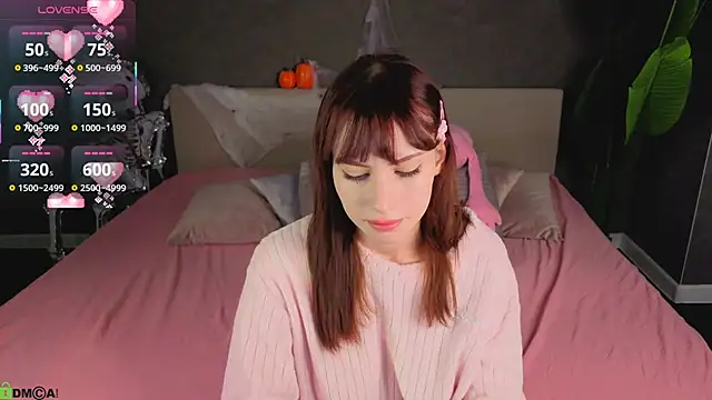 Mollly Rouge online show from October 27, 11:27 pm