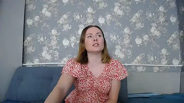 Snapshot of _Miss_Vanilla_ chatting on March 6, 7:25 am Miss Vanilla online show from March 6, 7:25 am