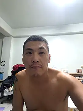 Snapshot of bb770504 chatting on December 21, 1:32 pm bb770504 online show from December 21, 1:32 pm