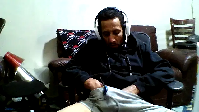Snapshot of dulcedeseo13 chatting on June 2, 12:16 pm dulcedeseo13 online show from June 2, 12:16 pm