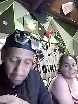 dulcedeseo13 online show from April 4, 5:47 am