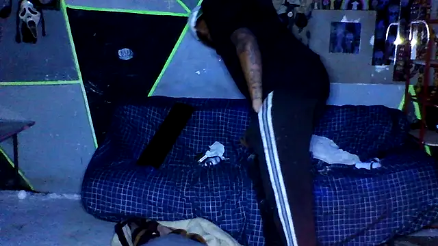 dulcedeseo13 online show from April 23, 2:40 pm