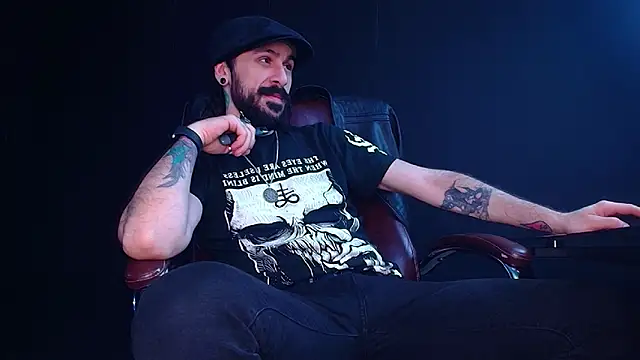 AxelColton online show from November 27, 6:03 am