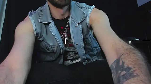 AxelColton online show from March 12, 6:45 pm