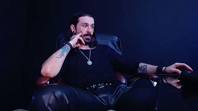 AxelColton online show from October 31, 11:29 am