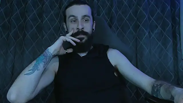 AxelColton online show from March 21, 6:07 pm