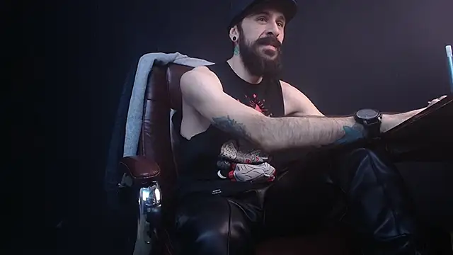 AxelColton online show from February 27, 6:02 am