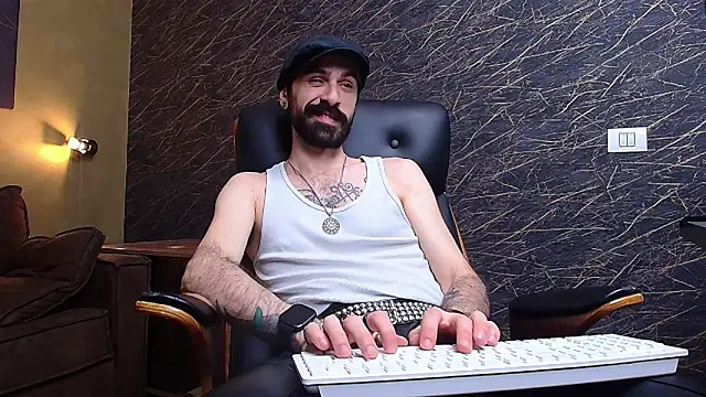 AxelColton online show from January 12, 11:28 am