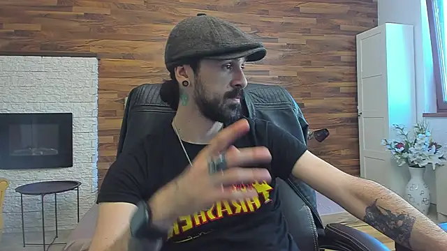 AxelColton online show from November 3, 11:36 am