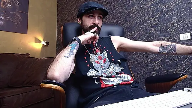 AxelColton online show from January 14, 10:41 am