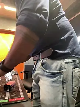 Nil Talreja online show from December 20, 6:19 am