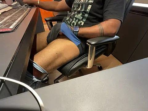 Nil Talreja online show from April 2, 9:16 am