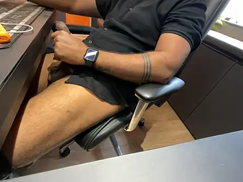 Nil Talreja online show from October 9, 8:59 am