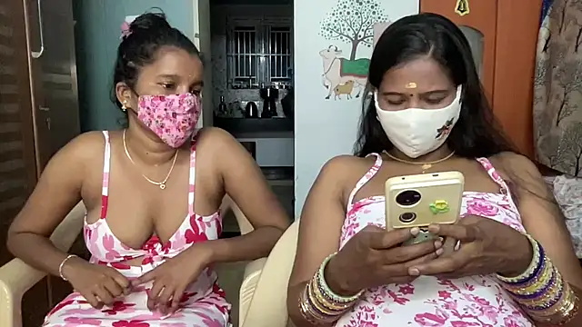 Snapshot of Tamil_Sanjana_ chatting on June 29, 4:50 pm Tamil Sanjana online show from June 29, 4:50 pm