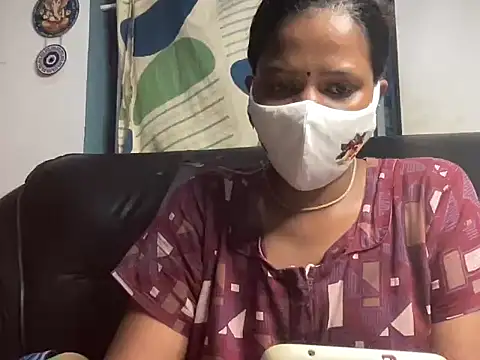 Snapshot of Tamil_Sanjana_ chatting on May 24, 6:19 pm Tamil Sanjana online show from May 24, 6:19 pm