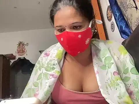 Tamil Sanjana  online show from December 21, 5:36 pm