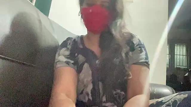 Tamil Sanjana  online show from February 5, 1:12 am