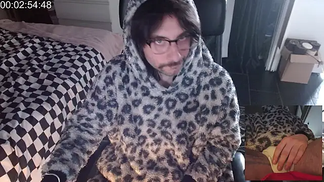 Chuck-FR online show from April 17, 8:06 am