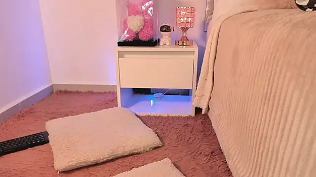 Alissonroses online show from November 28, 8:53 pm