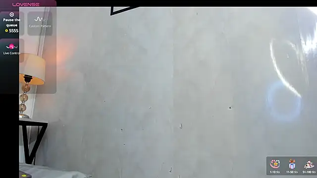 Samantha Good online show from March 12, 6:11 pm