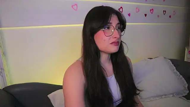 Daisha Riley online show from February 18, 3:59 am