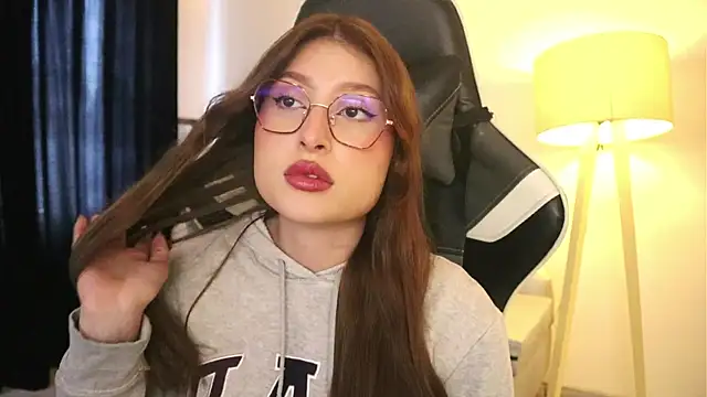 Snapshot of Daisha_Riley chatting on November 21, 2:38 pm Daisha Riley online show from November 21, 2:38 pm