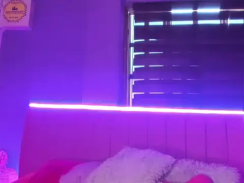 CintiaWalker online show from December 18, 12:53 pm