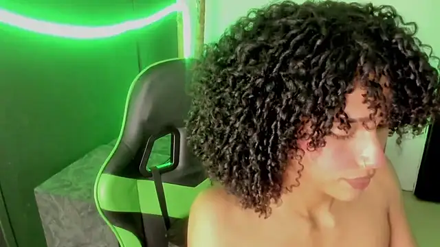 CintiaWalker online show from March 30, 1:12 pm