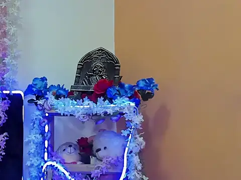 CintiaWalker online show from November 8, 12:20 pm